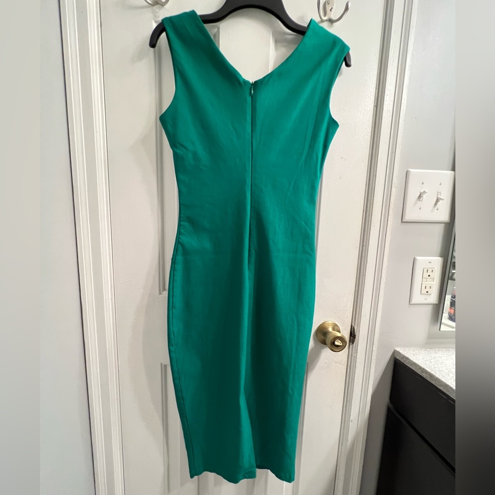 New MUXXN Boutique Women's Retro 50s Style Sleeveless Slim Dark Green Dress - Picture 4 of 12